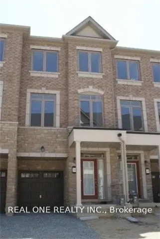 390 Ladycroft Terrace, Mississauga, ON L5A 0A7