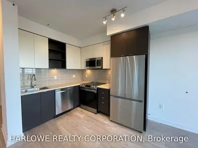 4675 Metcalfe Avenue 1503, Mississauga, ON L5M 0Z8