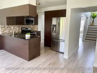 5980 Whitehorn Avenue 168, Mississauga, ON L5V 2Y3
