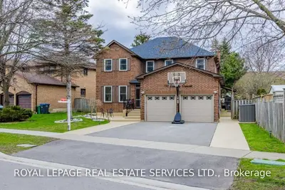 1593 Lovelady Crescent Bsmt, Mississauga, ON L4W 2Y9