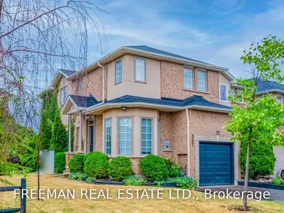 367 Rosegate Way, Oakville, ON L6H 6K1