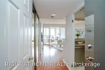 6 Humberline Drive 716, Toronto W10, ON M9W 6X8