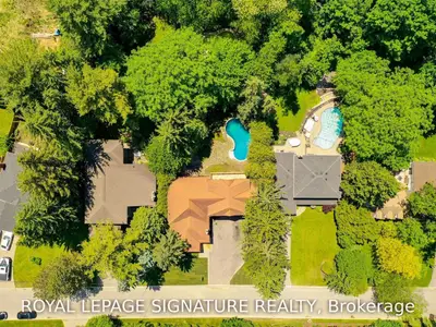 1272 Kane Road, Mississauga, On L5h 2m3