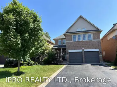 2447 Nichols Drive, Oakville, ON L6H 6T2