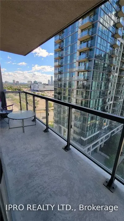 349 Rathburn Road W 1107, Mississauga, ON L5B 0G1