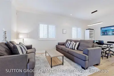 2228 FOURTH Line, Oakville, ON L6M 3S9