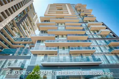 2093 Fairview Street 709, Burlington, On L7r 0e6