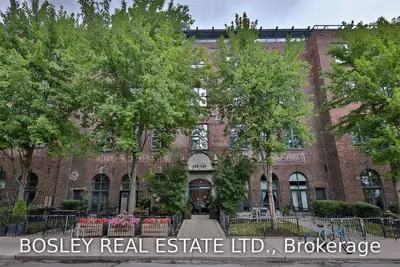 369 Sorauren Avenue 503, Toronto W01, ON M6R 3C2
