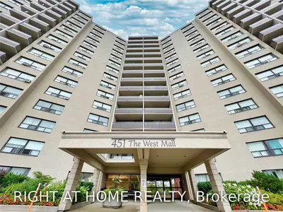 451 The West Mall Street 307, Toronto W08, ON M9C 1G1