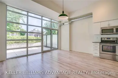 1410 Dupont Street 305, Toronto W02, ON M6H 2B1
