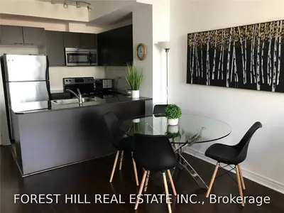 385 Prince of Wales Drive 701, Mississauga, ON L5B 0C6