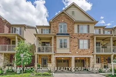 388 Alderwood Common, Oakville, ON L7H 0P8