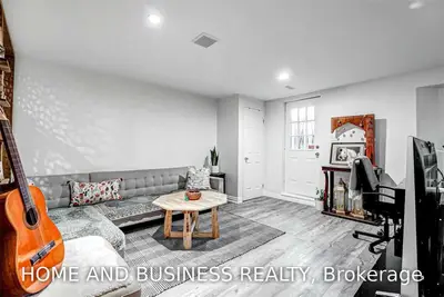 5481 Wilderness Trail Lower, Mississauga, ON L4Z 4A5