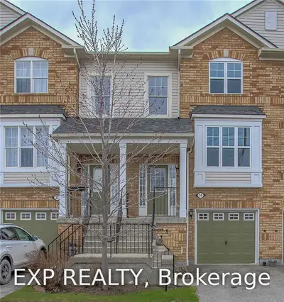 5980 Whitehorn Avenue W 34, Mississauga, ON L5V 2Y3