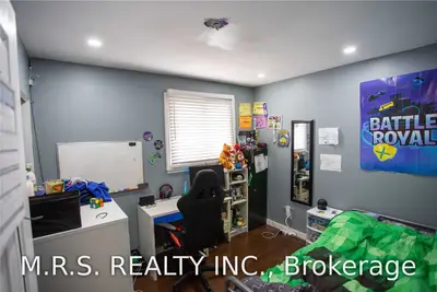 3800 Morning Star Drive, Mississauga, ON L4T 1Y9