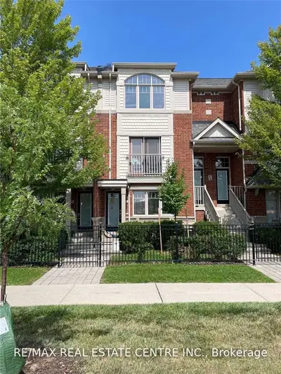 5725 Tenth Line W 7, Mississauga, On L5m 0p7