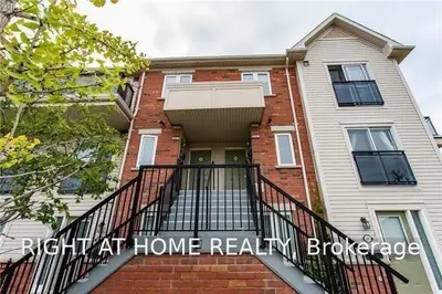 4620 Guildwood Way 49, Mississauga, ON L5R 4H4