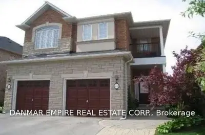 2440 Lazio Lane, Oakville, ON L6M 4P4