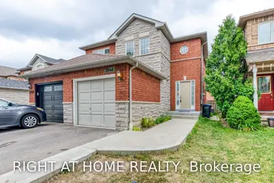 3846 Spicewood Way, Mississauga, ON L5N 7W3