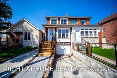 220 Nairn Avenue, Toronto W03, ON M6E 4H3