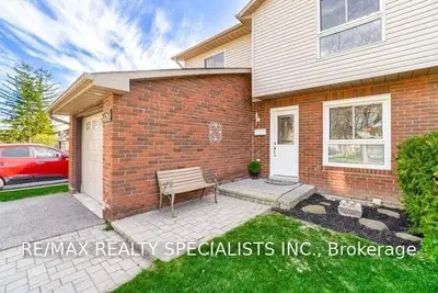 3559 Woodhurst Crescent, Mississauga, ON L5L 1N5