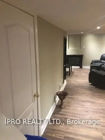 1013 Woodward Avenue Bsmt, Milton, ON L9T 5Y2