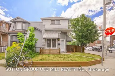 147 Emerson Avenue, Toronto W02, ON M6H 3T4