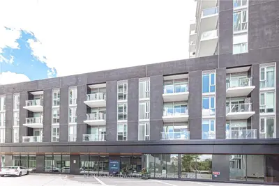 125 Bronte Road 314, Oakville, ON L6L 0H1