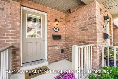 233 Duskywing Way 20, Oakville, ON L6L 0C5