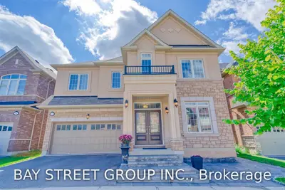216 JESSIE CAVERHILL, Oakville, ON, L6M 0Z6