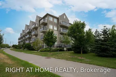 3055 Thomas Street 312, Mississauga, ON L5M 0M4