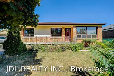 219 Southview Road, Oakville, ON L6K 2P2