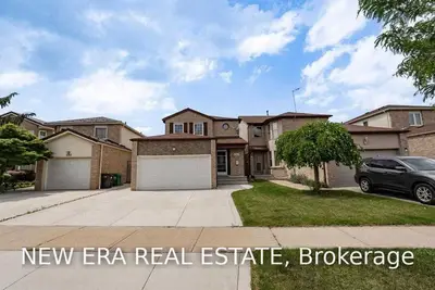 1557 Cuthbert Avenue, Mississauga, ON L5M 3R6