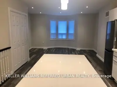 735 Dupont Street Upper, Toronto W02, ON M6G 1Z5