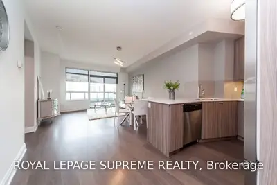 25 Fontenay Court 1007, Toronto W08, ON M9A 0C4