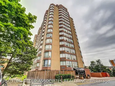 25 Fairview Road W Uph 5, Mississauga, ON L5B 3Y8