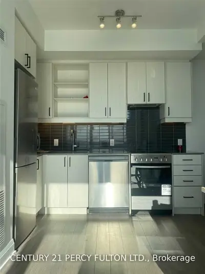 50 George Butchart Drive 1005, Toronto W05, ON M3K 2C5
