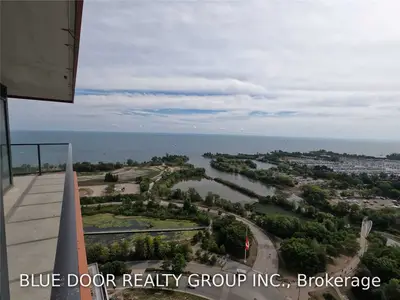 30 Shore Breeze Drive 2519, Toronto W06, ON M8V 1A1