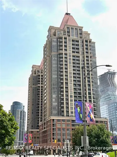 4090 LIVING ARTS Drive 508, Mississauga, ON L5B 4M8