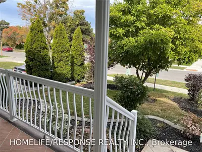 3646 Flamewood Drive, Mississauga, ON L4Y 3P4