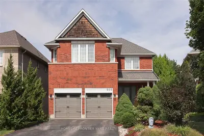 505 Ravineview Way, Oakville, ON L6H 6S9