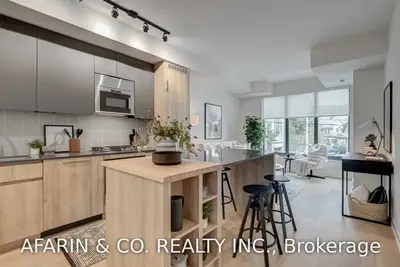 430 Roncesvalles Avenue 206, Toronto W01, ON M6R 3B9