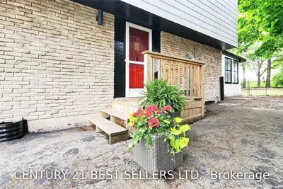 177 Mccraney Street W, Oakville, On L6h 1h8