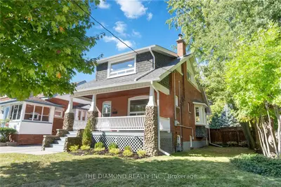 26 Symons Street, Toronto W06, ON M8V 1T6