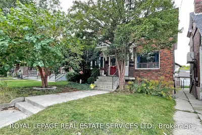 52 Mcroberts Avenue Bsmt, Toronto W03, ON M6E 4P4