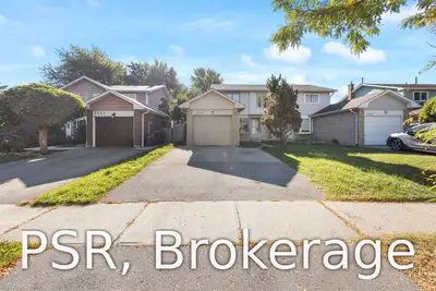7327 Bendigo Circle, Mississauga, ON L5N 1Z4