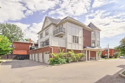 20 Marina Avenue 202, Toronto W06, ON M8W 1K2