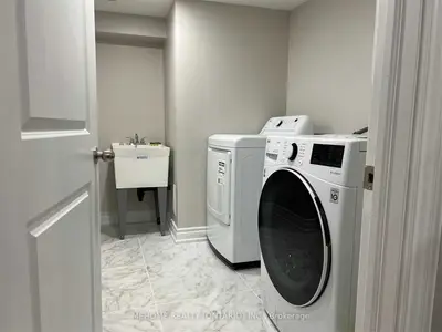 3120 Streamwood Passage Bsmt, Oakville, ON L6H 0S8