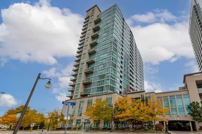 185 Legion Road 1711, Toronto W06, ON M8Y 0A1