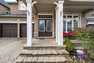 2061 Falling Green Drive, Oakville, On L6m 0g9
